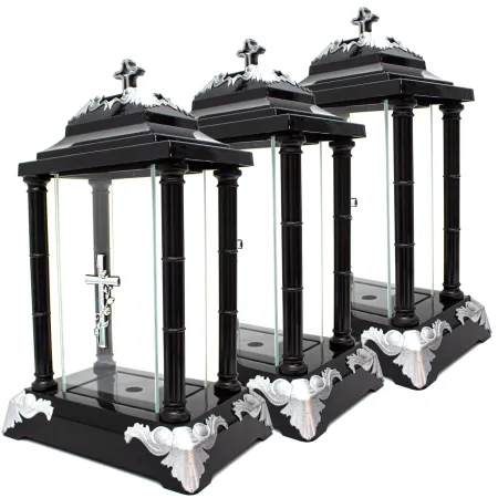 Zestaw 3 zniczy latarnia czarny z krzyżem i ozdobnymi srebrnymi detalami