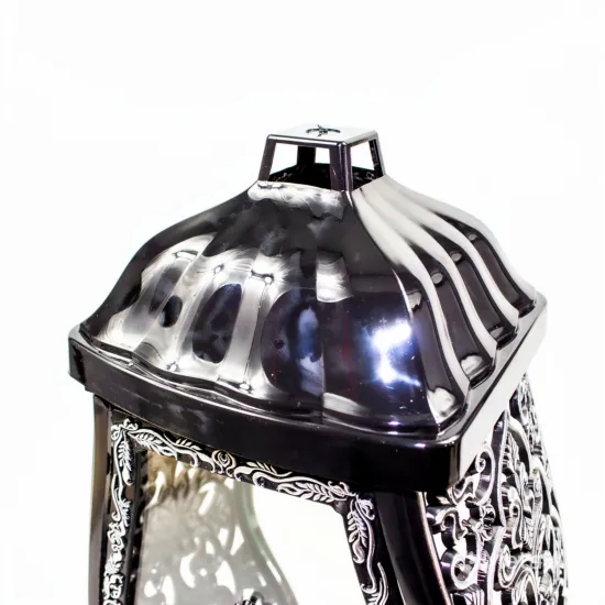 Znicz Kapliczka Nagrobna ze srebrnym Krzyżem i zdobieniami Elegancki Lampion Pamięci